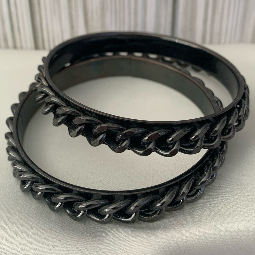 Black Chain-Accent Bangle Bracelet Set